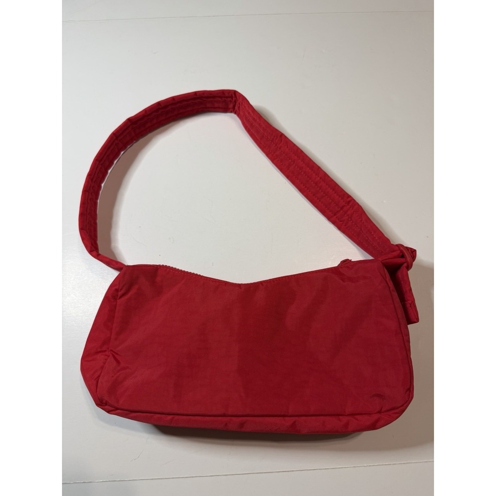 Baggu Cargo Shoulder Bag Candy Apple Red Nylon Baguette Purse NWT - Picture 3 of 8
